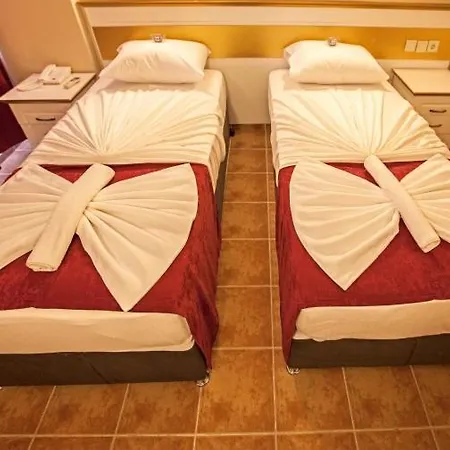 Comet Deluxe Apart Otel