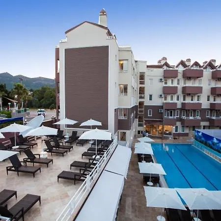 Apart Otel Comet Deluxe *