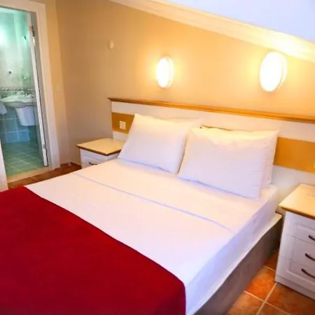 Comet Deluxe Apart Otel Marmaris