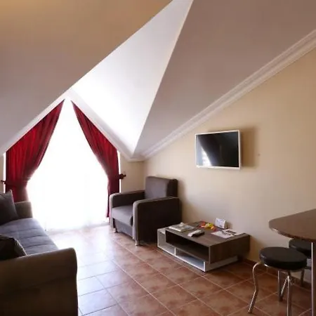 Apart Otel Comet Deluxe *