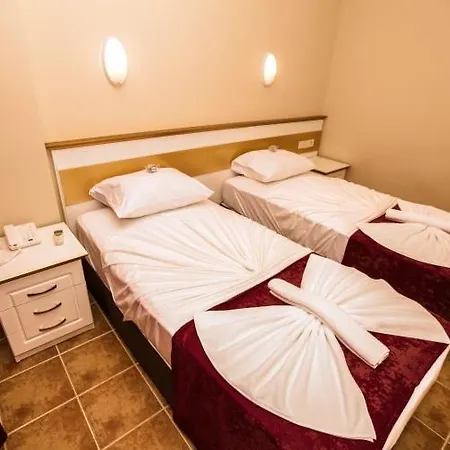 Comet Deluxe Apart Otel *