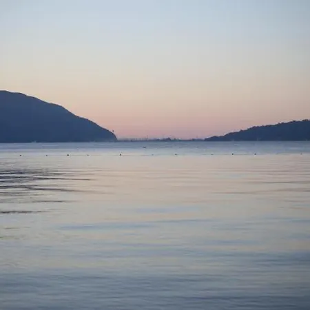 شقة فندقية Comet Deluxe مرمريس