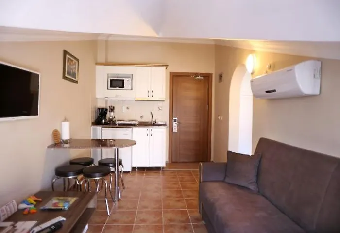 Aparthotel Comet Deluxe