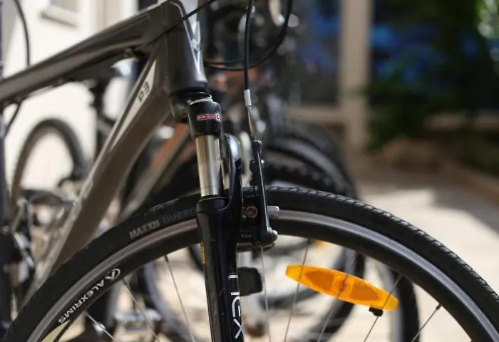 Comet Deluxe * مرمريس