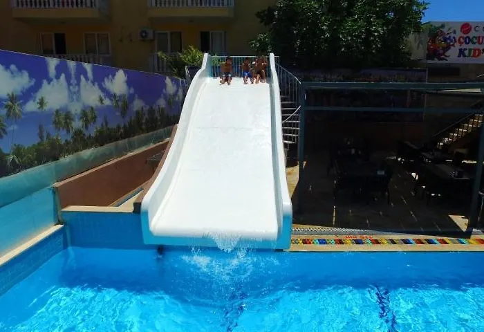 Aparthotel Comet Deluxe